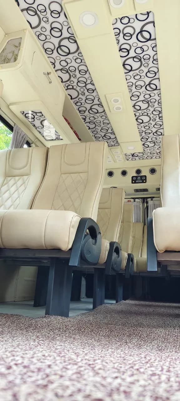 Sushi Travels Force Urbania Luxury 16-Seater — photo 3 of 10