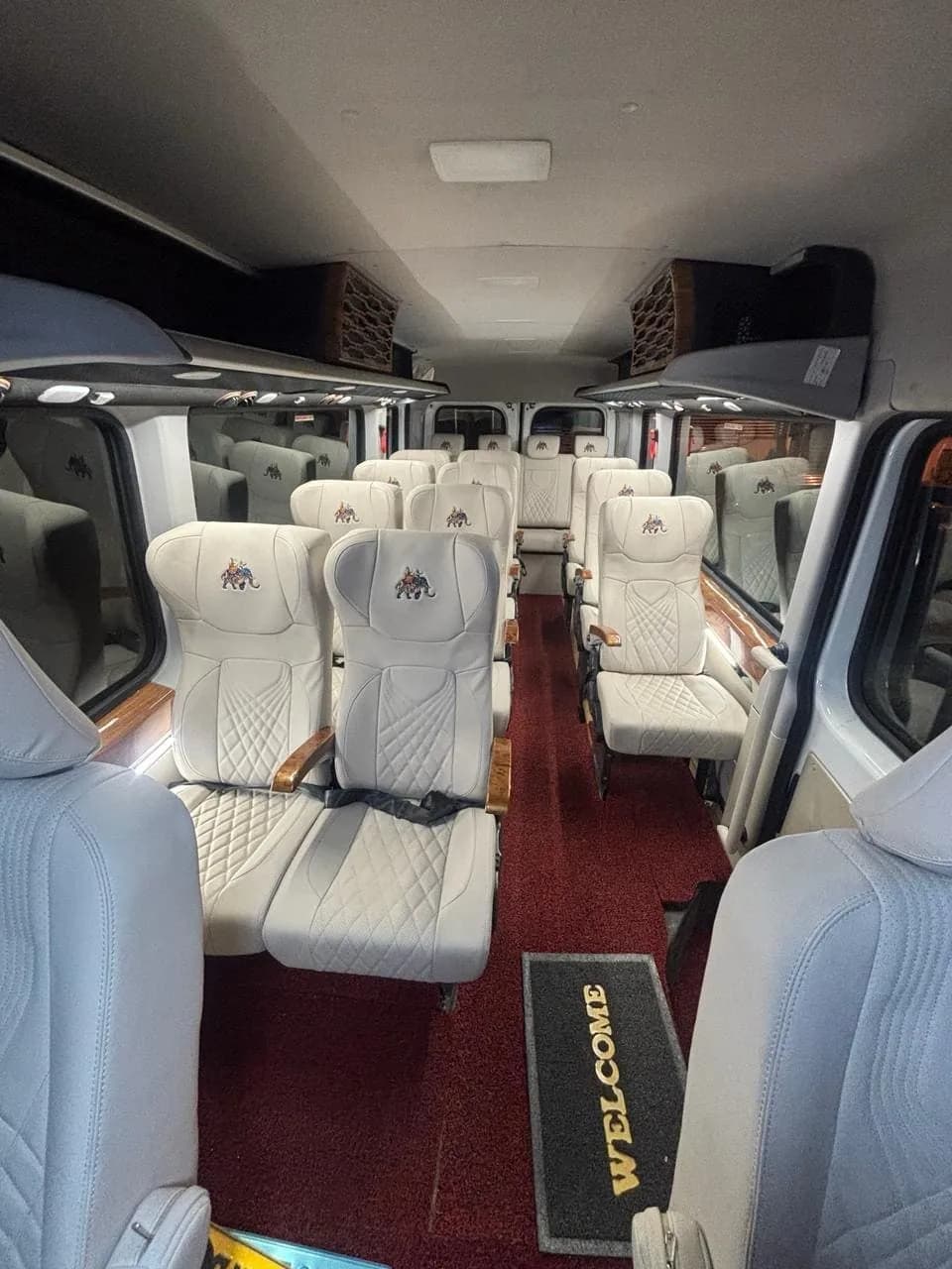 Sushi Travels Force Urbania Luxury 16-Seater — photo 6 of 10